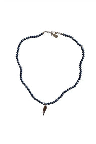 Naszyjnik czarny – Wonders by Ola “Anielskie Skrzydło”